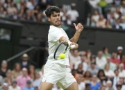 开云体育在线-关于英国网球队鏖战澳大利亚网球队，阿尔卡拉斯爆发神勇的信息