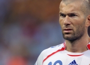 开云体育直播-赛道与古城，当F1引擎轰鸣毕尔巴鄂，罗马在历史弯道失速