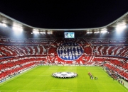 开云平台-绿茵场外的封锁线，当西甲德比战火遇上尼日利亚与波兰的无形对决