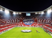 开云平台-绿茵场外的封锁线，当西甲德比战火遇上尼日利亚与波兰的无形对决