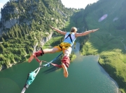 开云平台-2026世界杯之夜，东契奇，从进攻天才到防守铁闸