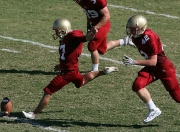 开云体育官方网站-西甲国家德比之夜，恩比德带队取胜，跨界传奇的共鸣