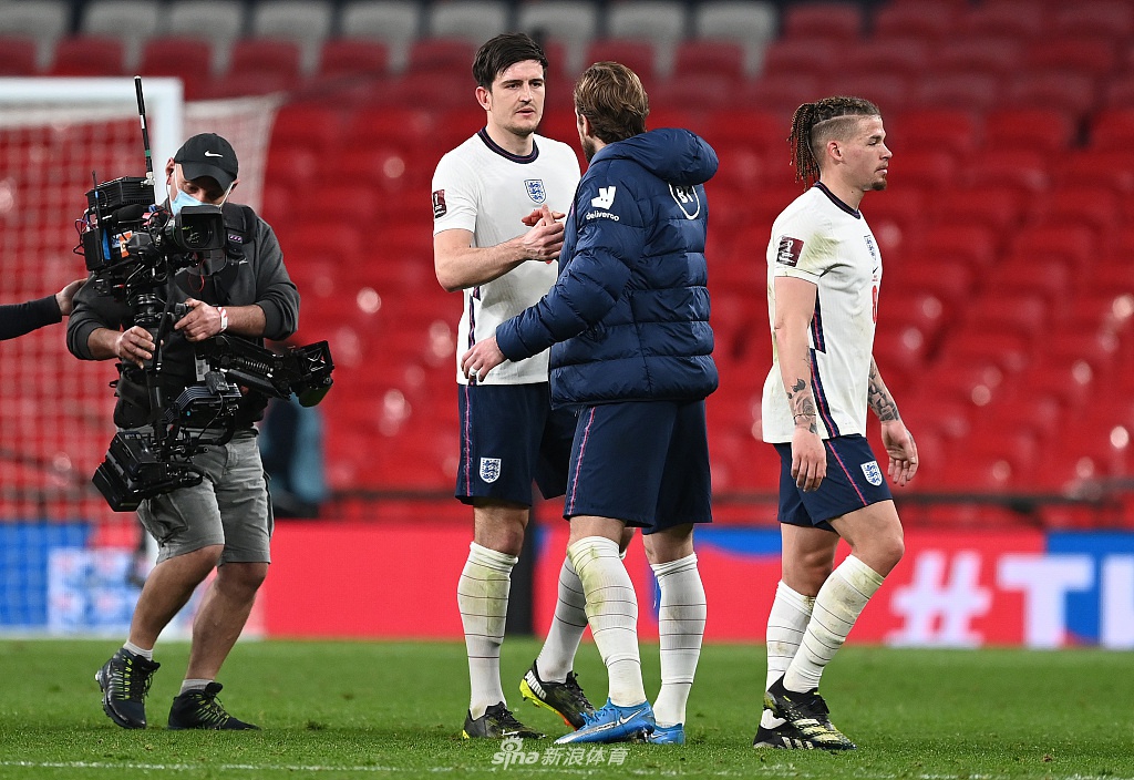 包含英格兰羽毛球队绝杀丹麦羽毛球队，马琳打破历史纪录的词条