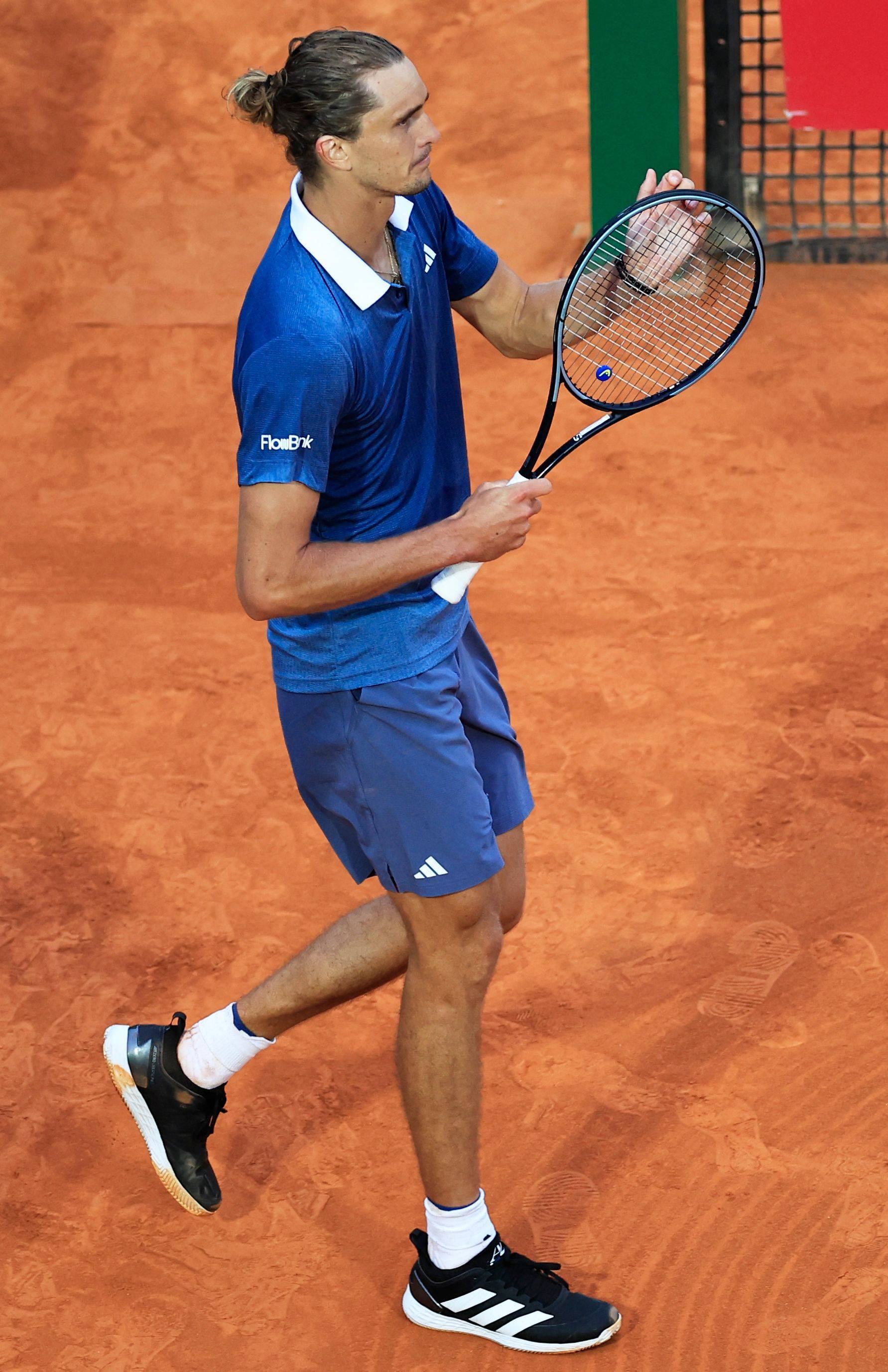 日本网球队绝杀德国网球队,兹维列夫一己之力扛起全队的简单介绍 日本网球队绝杀德国网球队,兹维列夫一己之力扛起全队的简单介绍