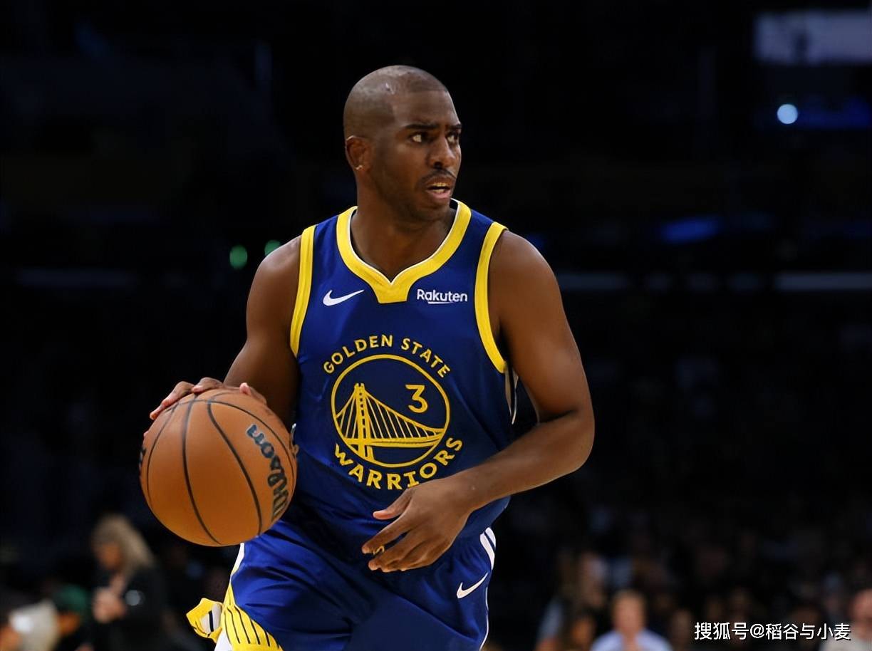 莱比锡红牛主教练点名表扬年轻球员成长的简单介绍