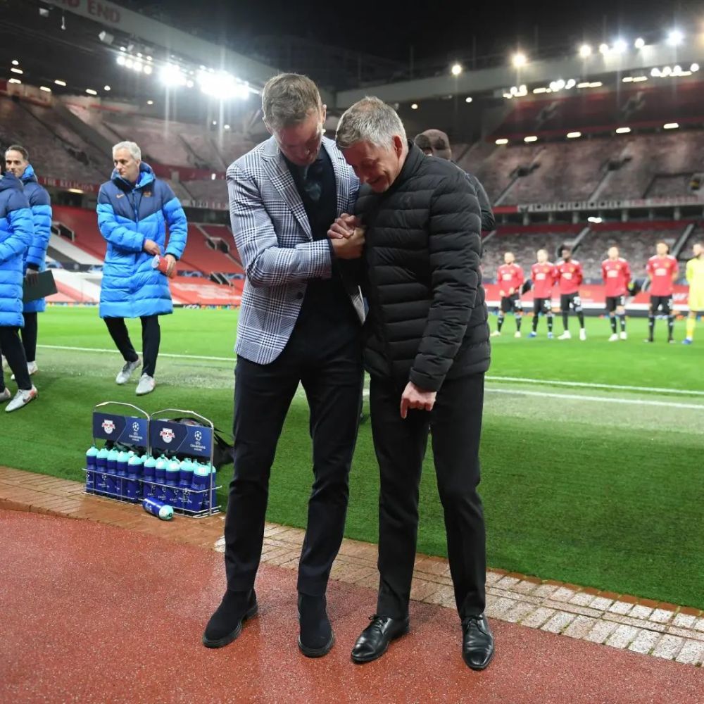 艾因特拉赫特球队势如破竹,取得胜利的简单介绍 艾因特拉赫特球队势如破竹,取得胜利的简单介绍