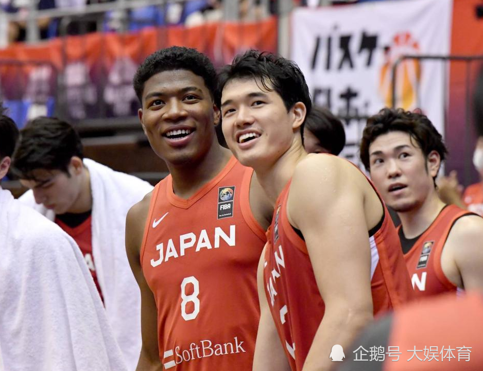 日本队大胜洪都拉斯，晋级奥运男篮四强