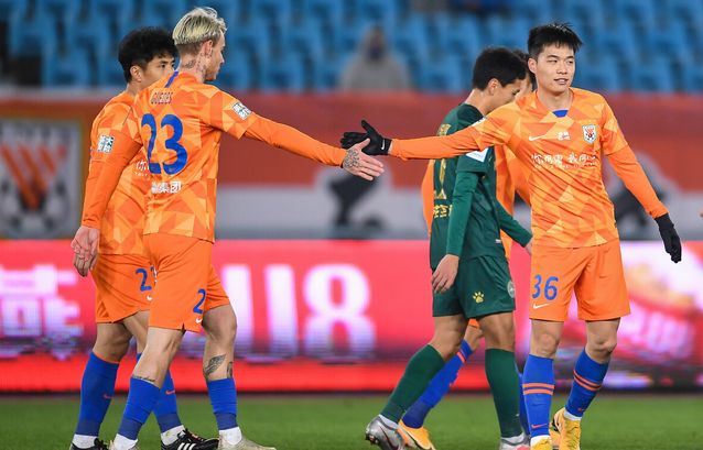 广州富力全队备战,必须全力以赴 广州富力全队备战,必须全力以赴