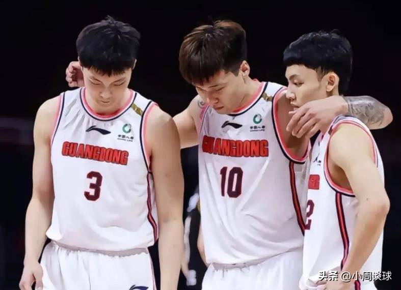 包含广东队豪取胜利，稳坐冠军宝座领跑的词条