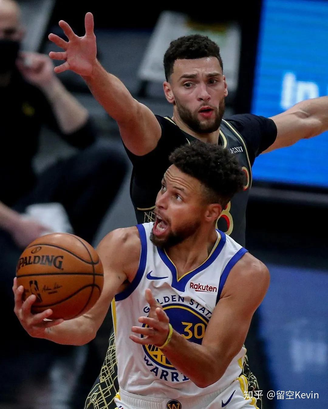 勇士横扫公牛，波特绝境逆转