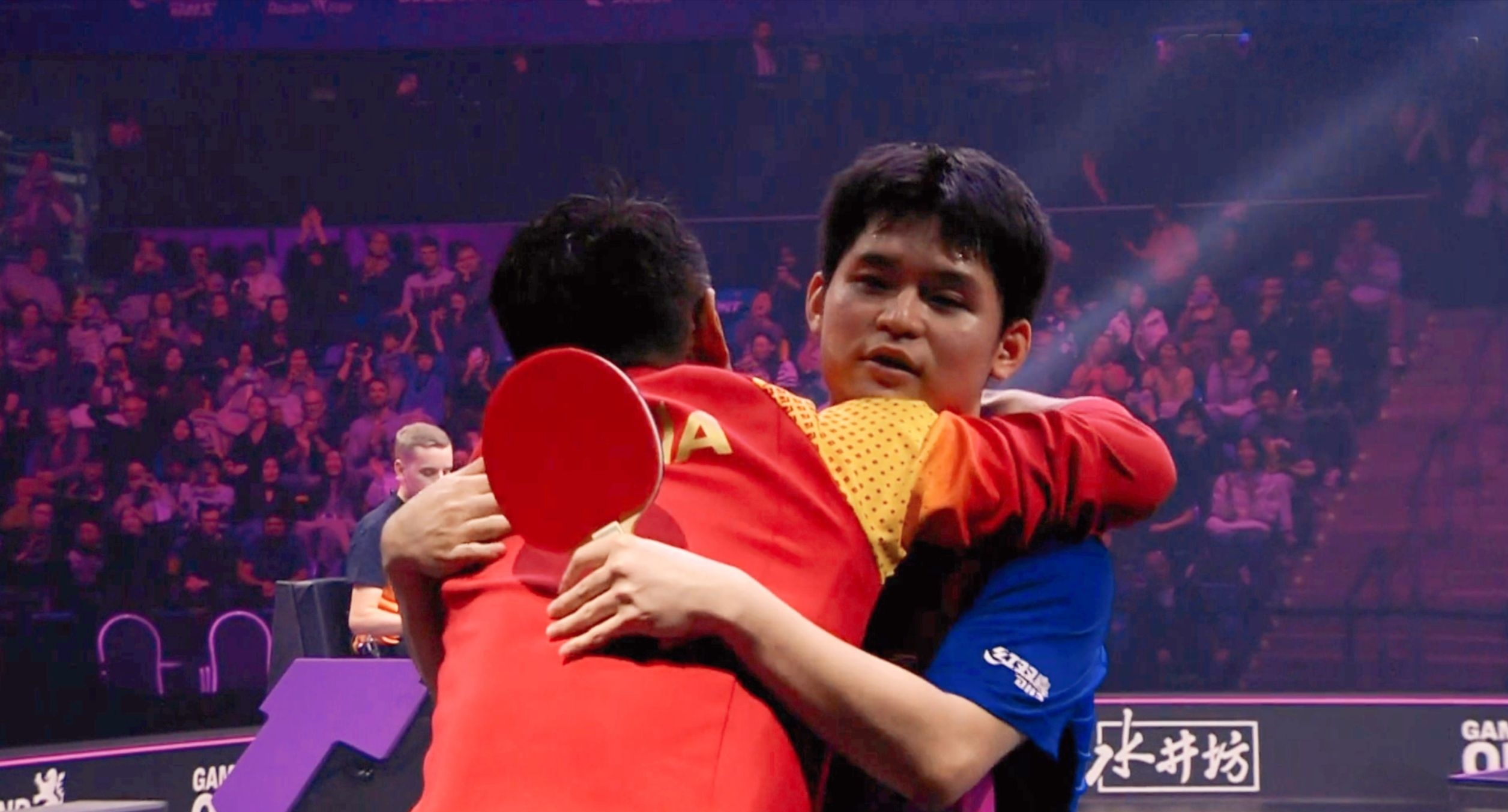 包含韩国乒乓球队力克比利时乒乓球队，王皓统治全场的词条