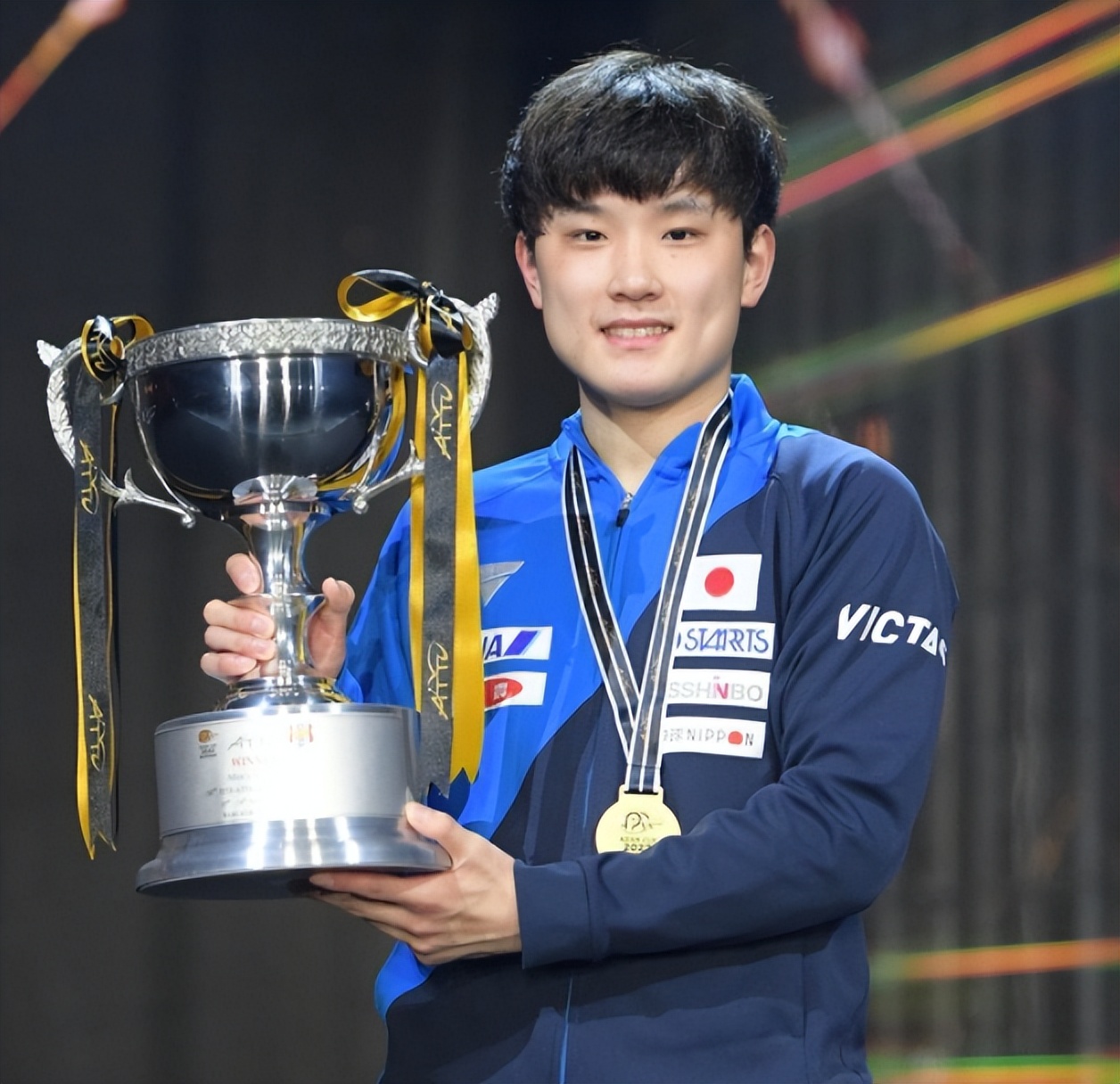 日本乒乓球队爆冷英国乒乓球队,张本智和高光表现的简单介绍 日本乒乓球队爆冷英国乒乓球队,张本智和高光表现的简单介绍