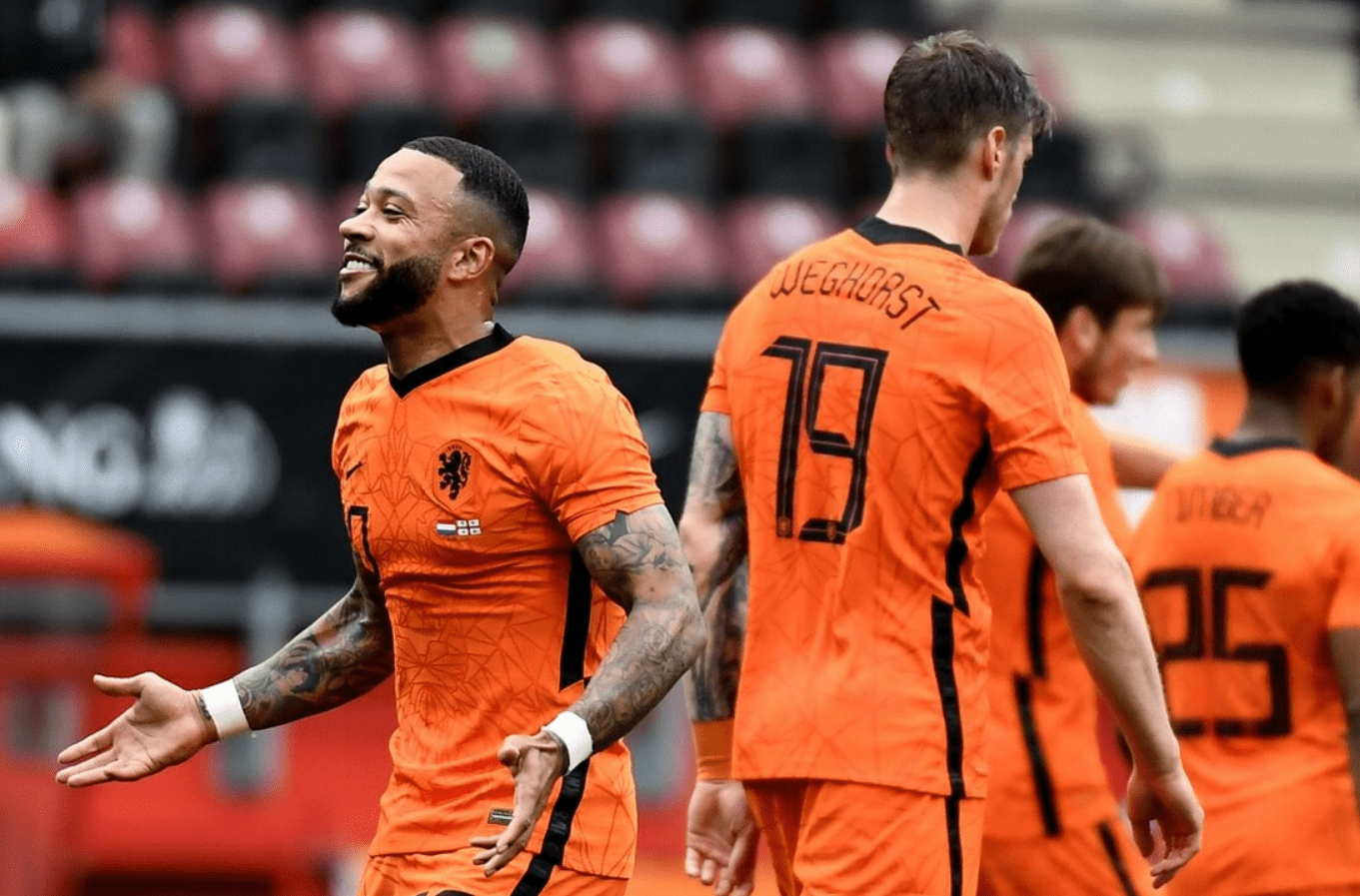 关于英格兰羽毛球队横扫日本羽毛球队，谌龙打破历史纪录的信息