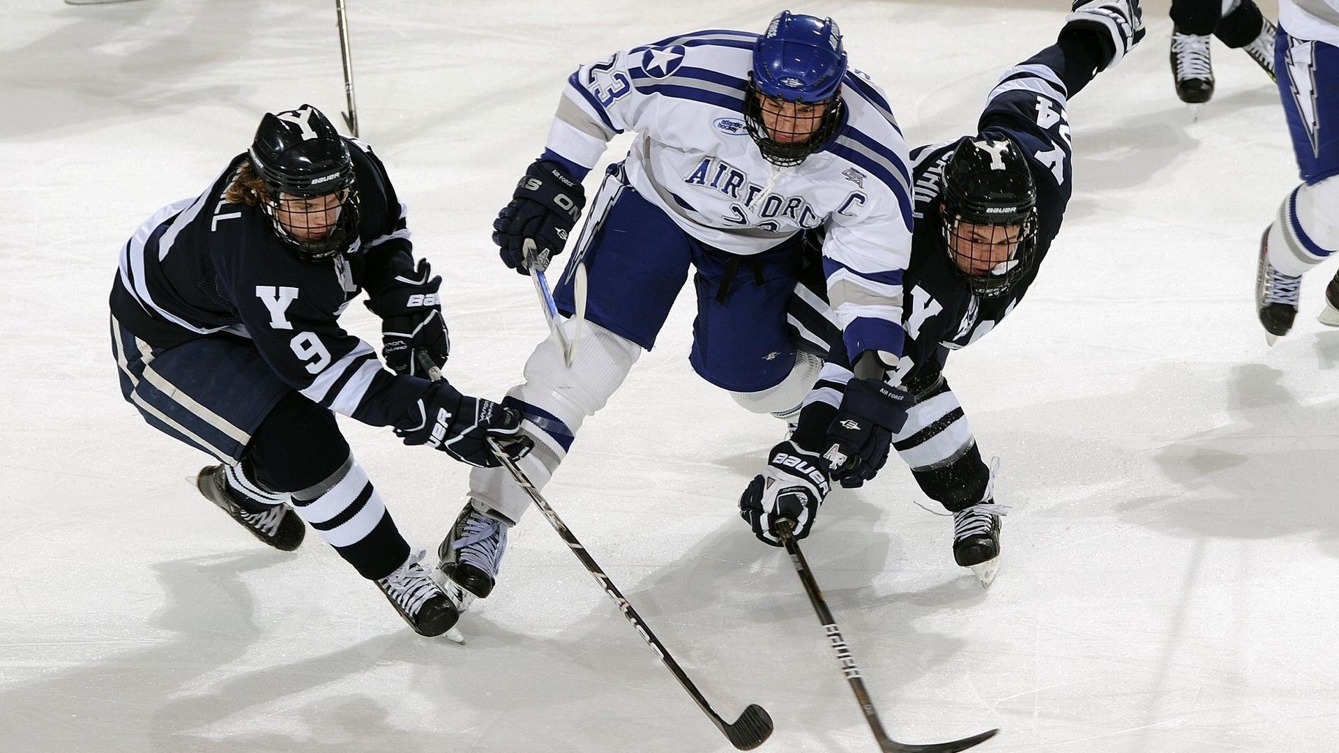 从马里到摩洛哥，莱万如何以无可争议的全场最佳引领强势晋级