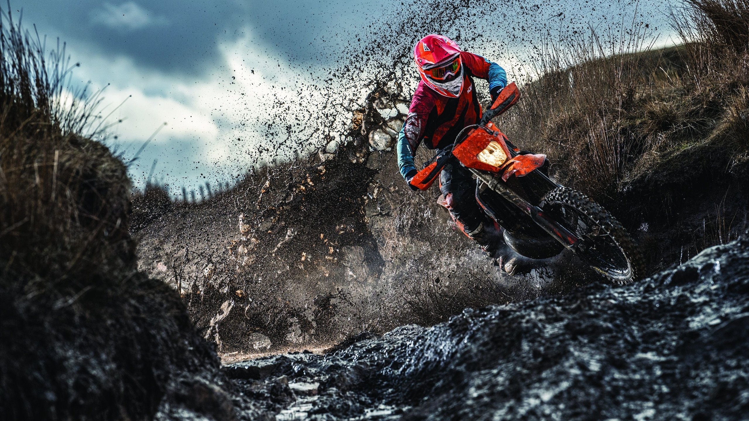 西甲国家德比之夜，戈麦斯表现堪称教科书